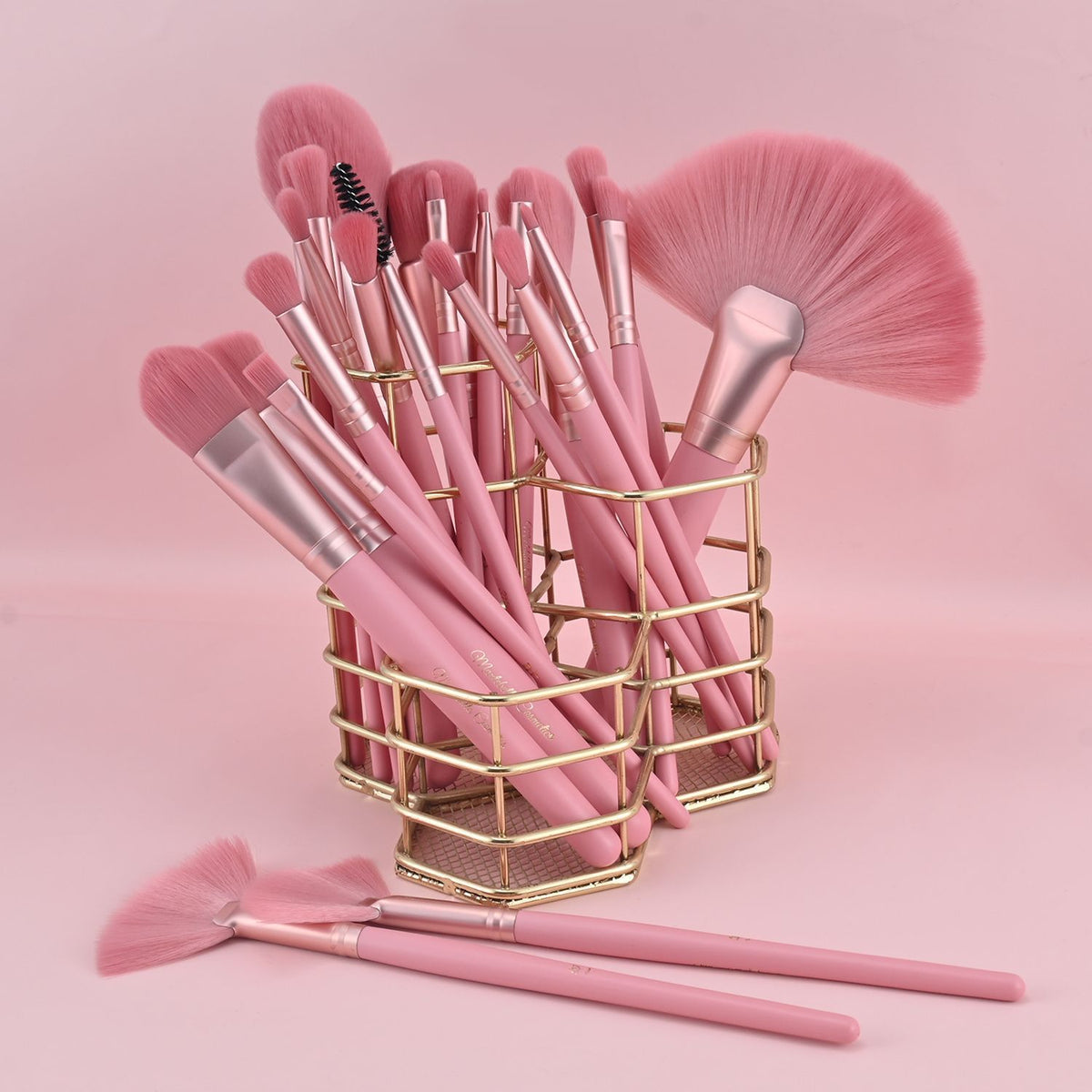 Pink Makeup Brush & Beauty Sponge Set / Vitta Glow