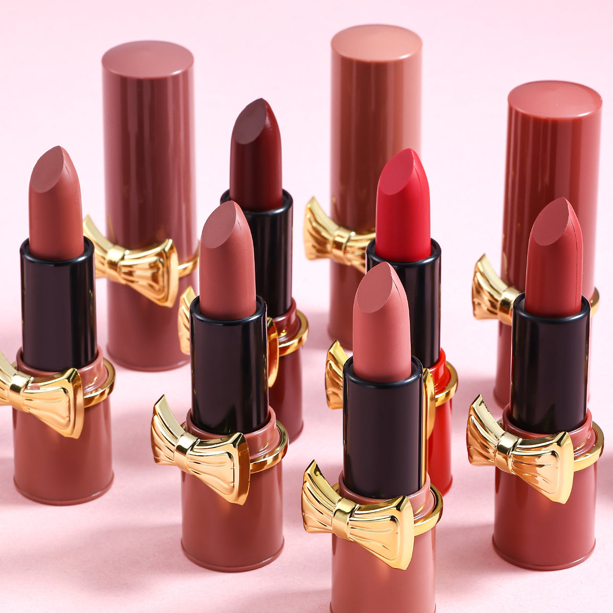 Velvet Matte Lipstick with Bow Detail / Vitta Glow